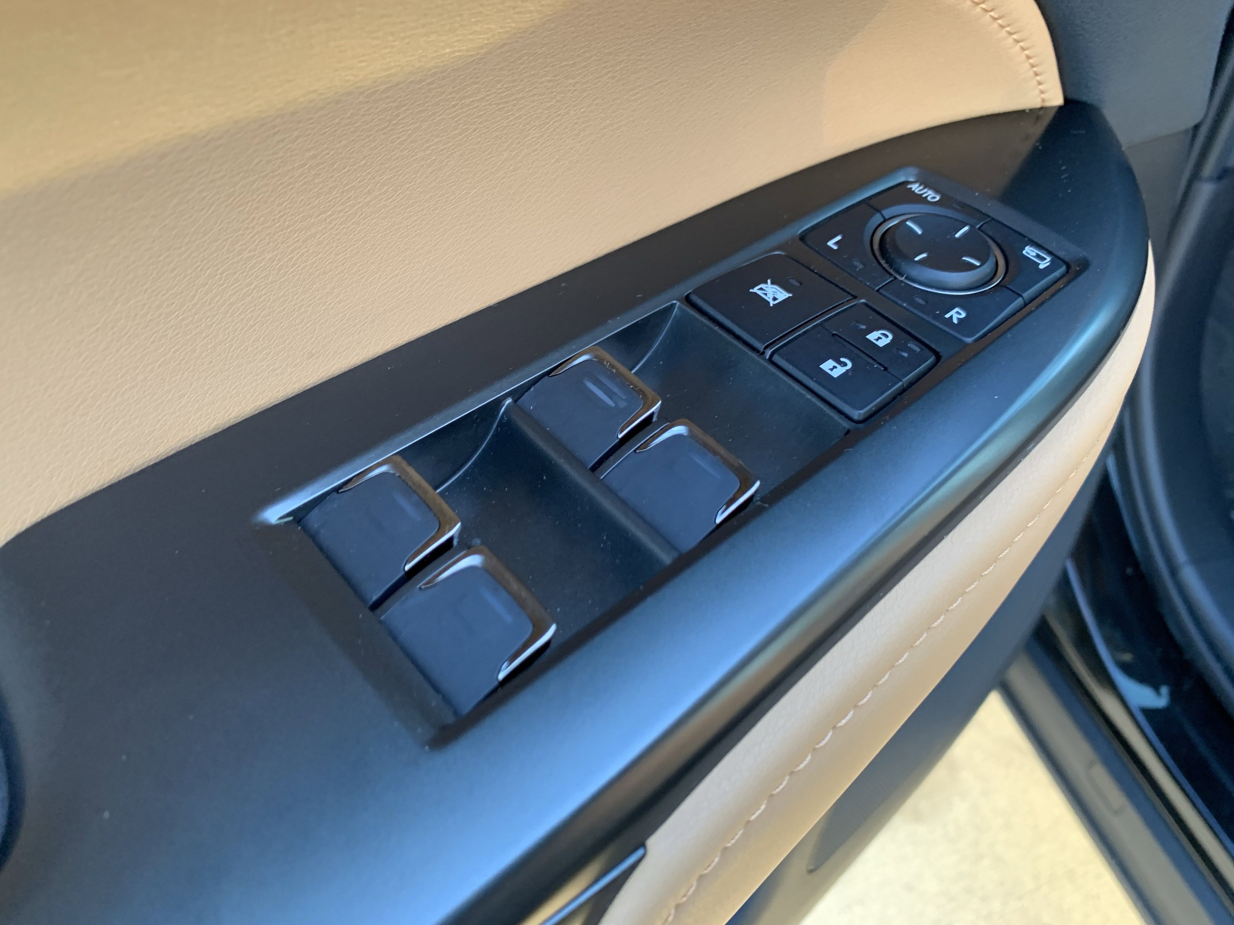 Used 2025 Lexus NX 350 350 Premium image 15