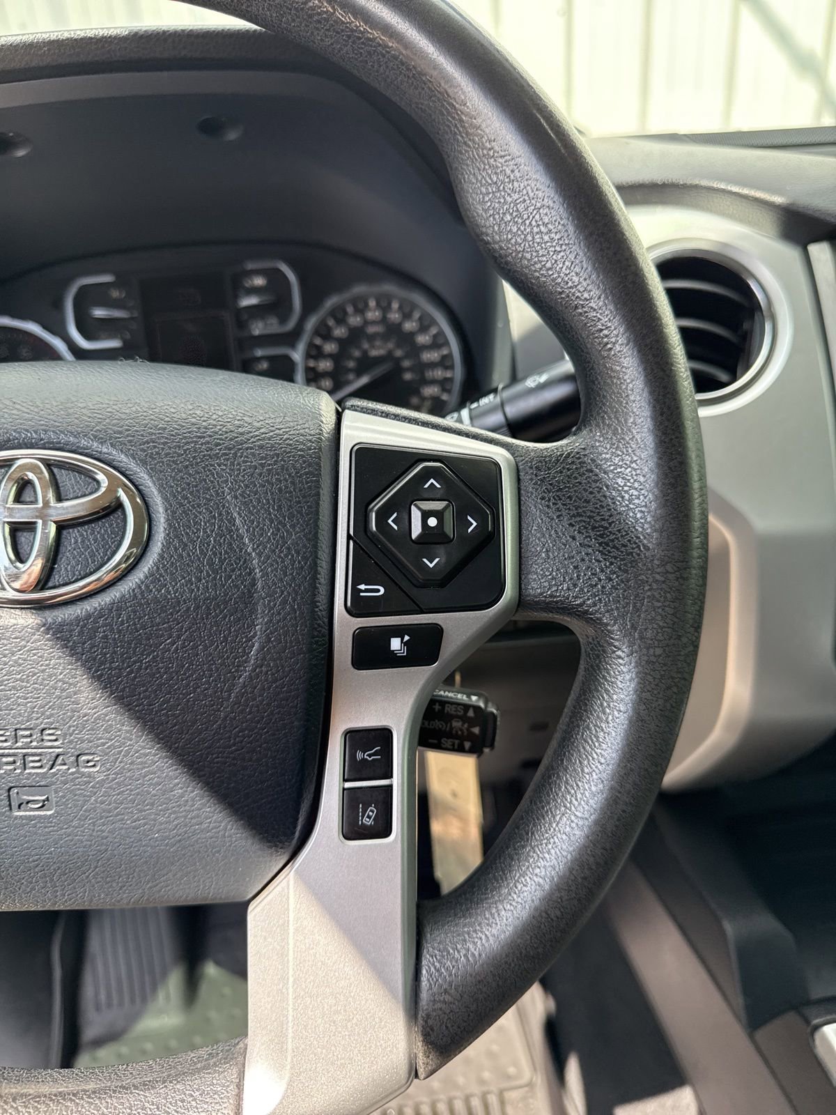 Used 2019 Toyota Tundra SR5 w/ SR5 Upgrade Package image 22