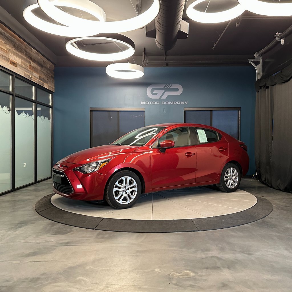 Used 2017 Toyota Yaris iA image 7