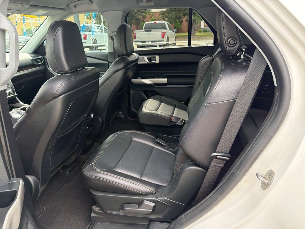 Used 2020 Ford Explorer Limited image 31