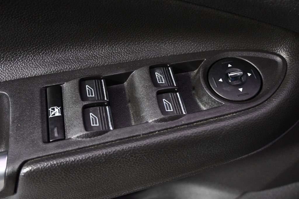 Used 2013 Ford C-MAX SE w/ Winter Pkg FWD image 23