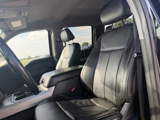 Used 2021 Ford F350 Lariat w/ Tremor Off-Road Package AWD/4WD image 16