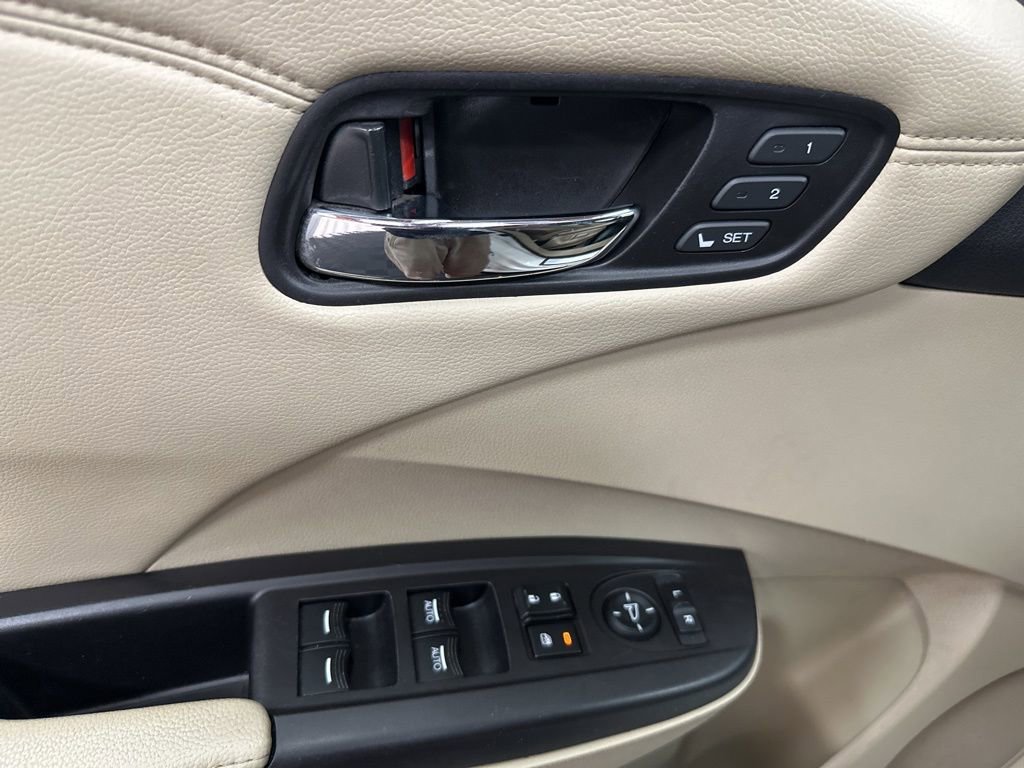 Used 2018 Acura RDX w/ Technology Package image 18