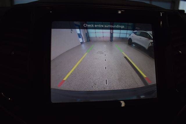 Used 2019 Jeep Cherokee Limited AWD/4WD image 8