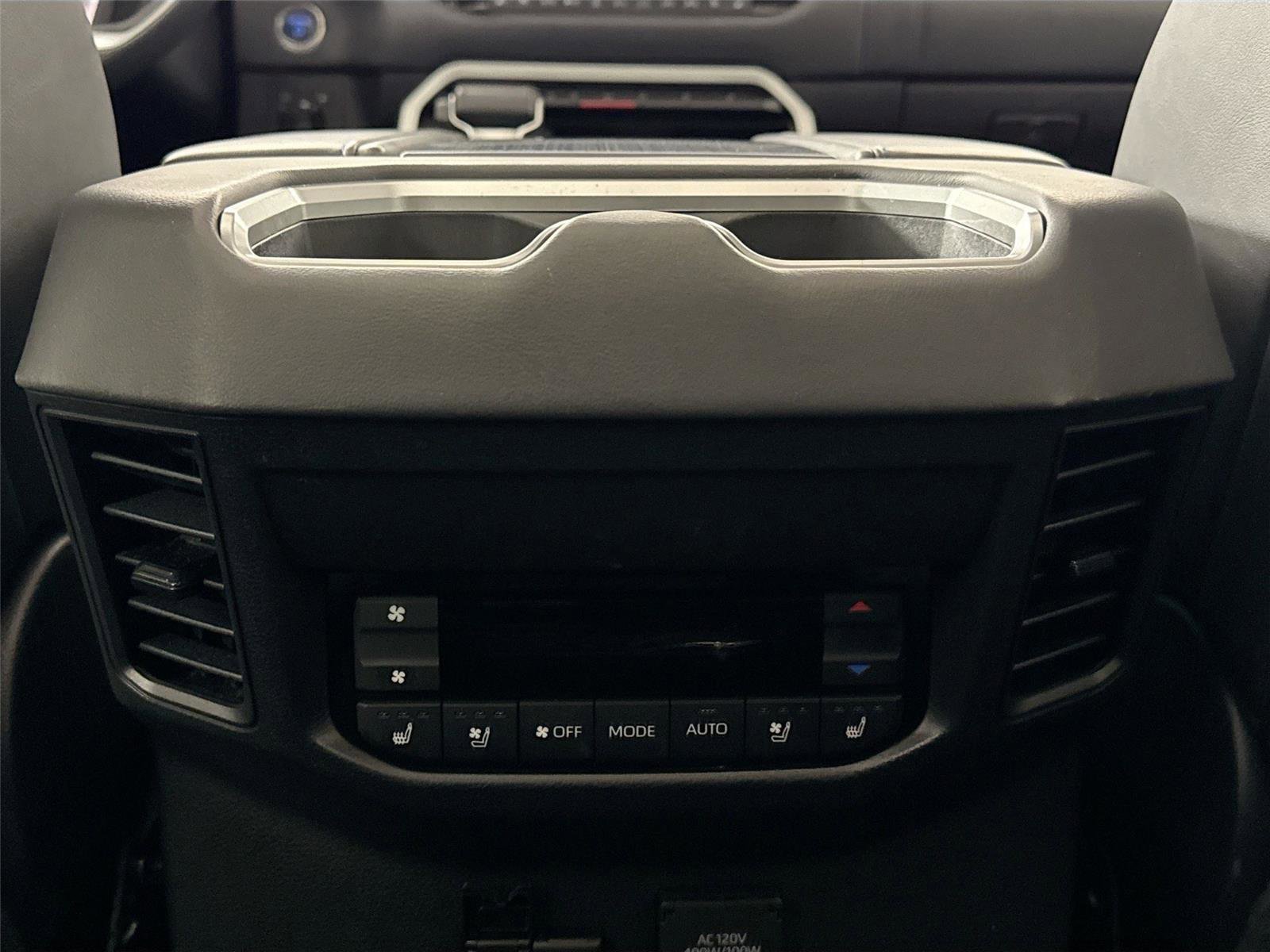 Certified 2024 Toyota Sequoia Platinum image 38