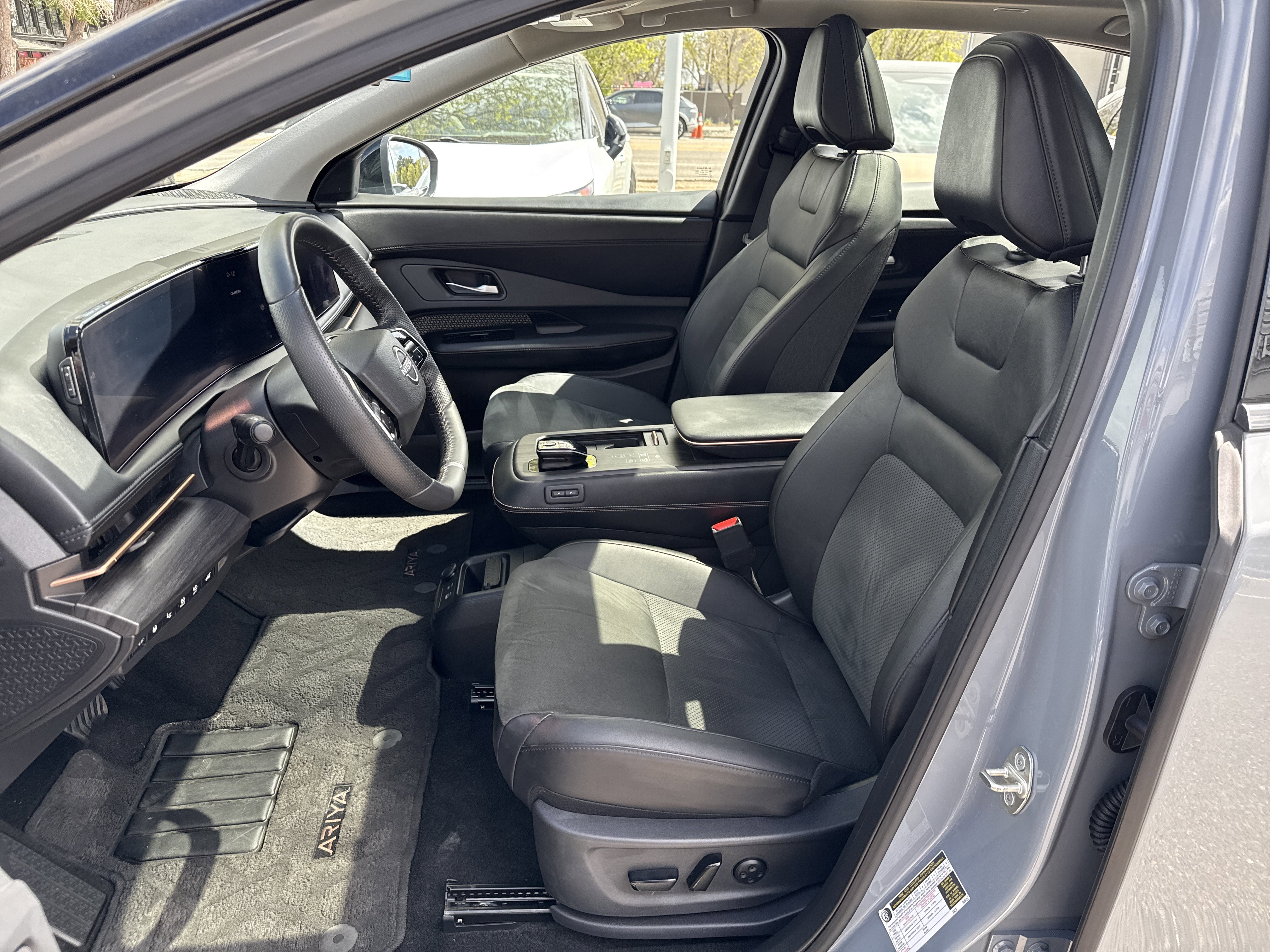 Certified 2024 Nissan Ariya AWD image 21