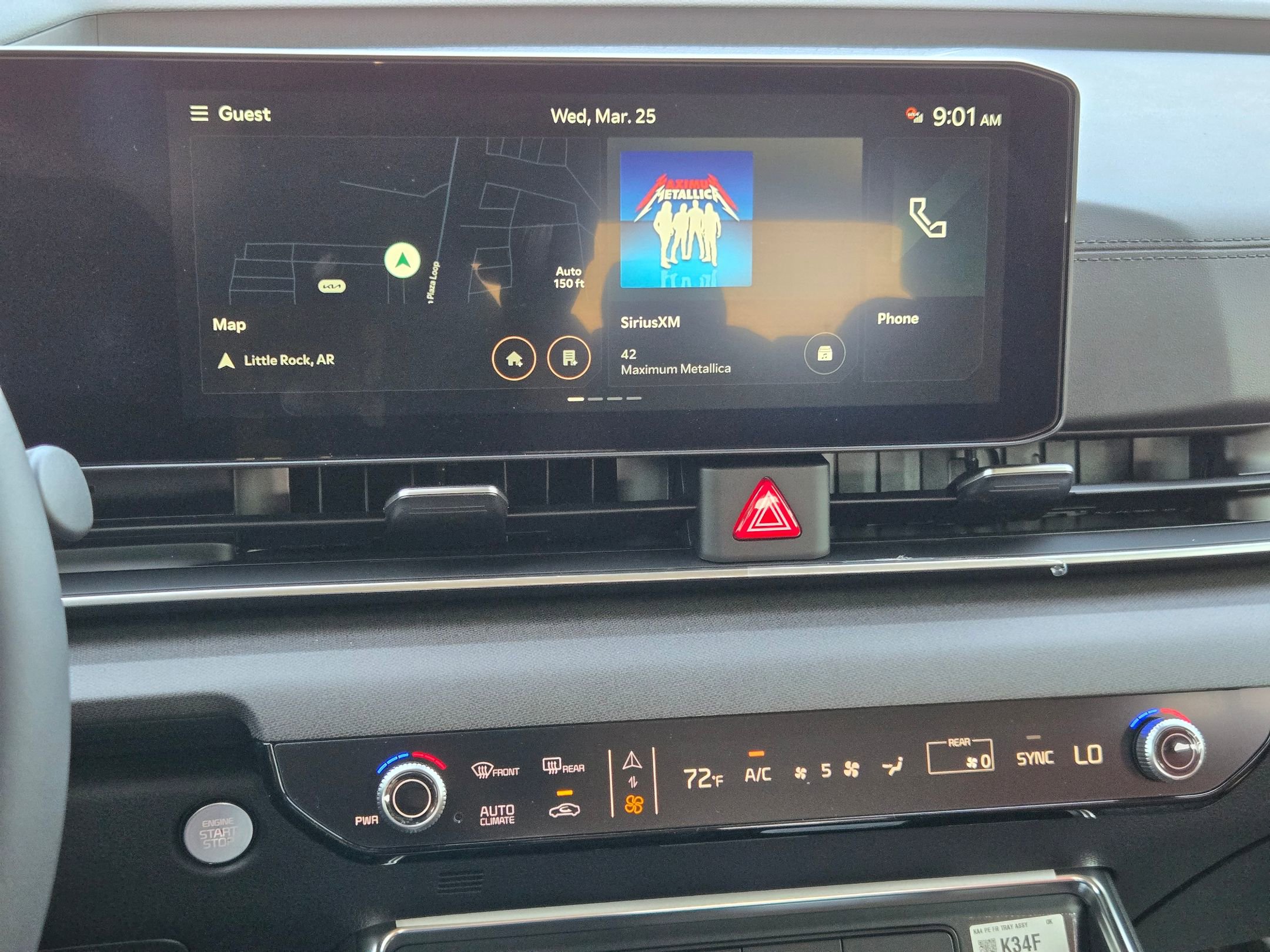 New 2026 Kia Carnival EX FWD image 16