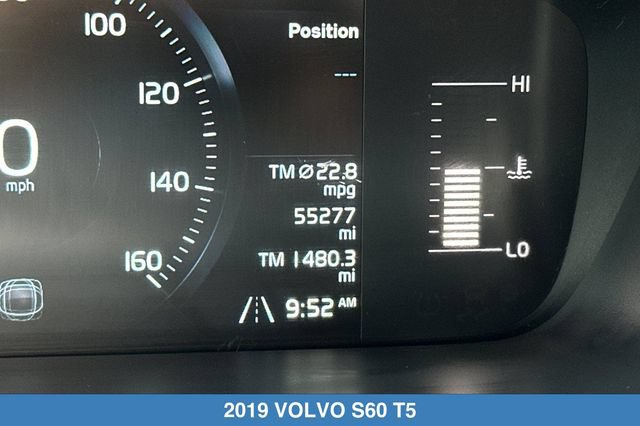 Used 2019 Volvo S60 T5 Momentum w/ Premium Package FWD image 27