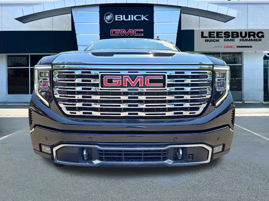 Used 2023 GMC Sierra 1500 Denali w/ Denali Reserve Package AWD/4WD image 2