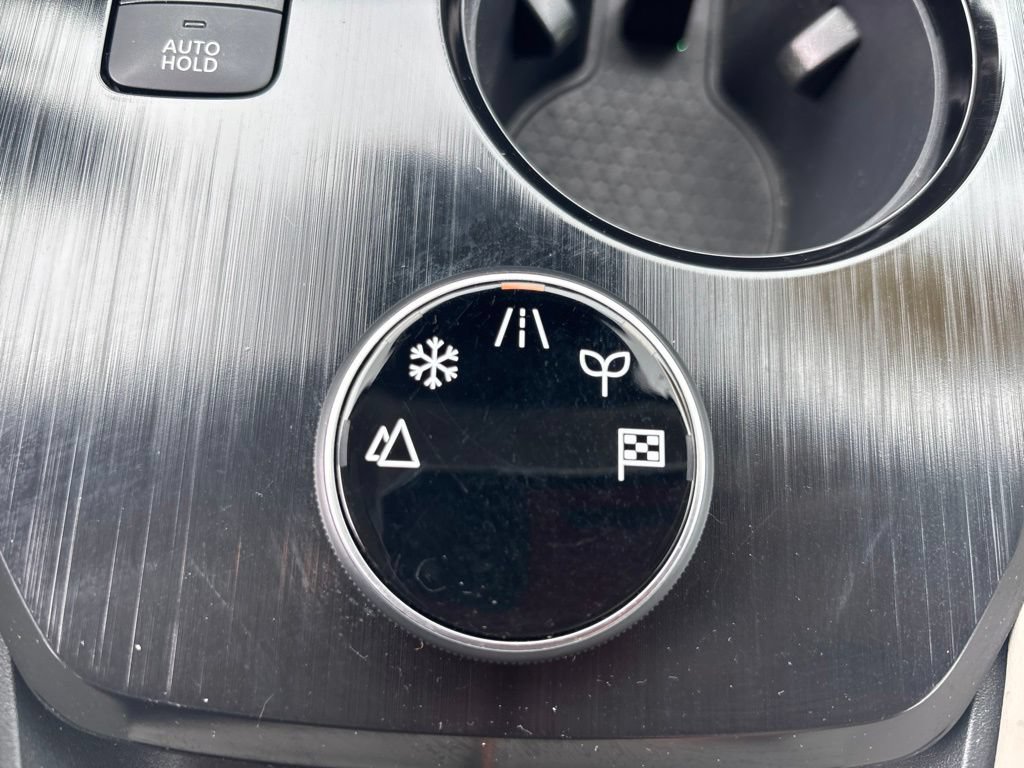 Certified 2023 Nissan Rogue SL AWD/4WD image 31