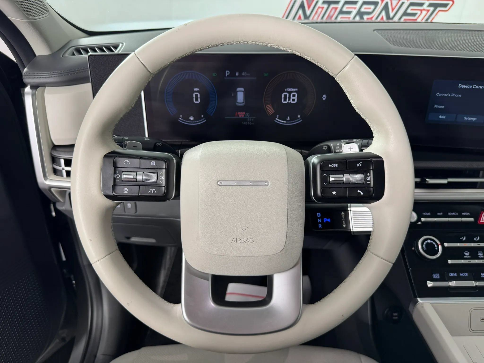 Used 2024 Hyundai Santa Fe SE AWD/4WD image 13