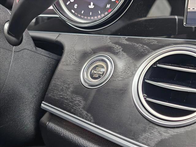 Used 2018 Mercedes-Benz E 400 4MATIC Wagon image 28