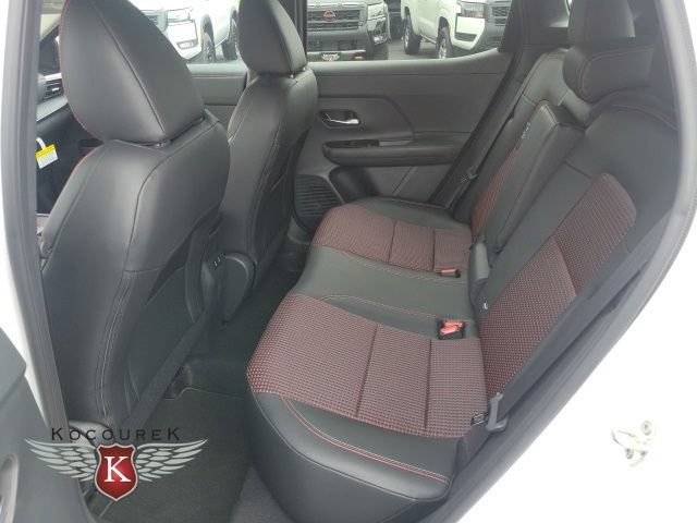 New 2026 Nissan Kicks SR w/ Cold Weather Package AWD/4WD image 12