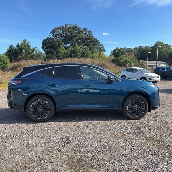 Used 2025 Nissan Murano Platinum w/ Cargo Package image 6