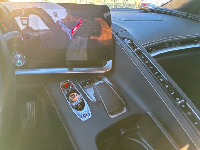 Used 2022 Chevrolet Corvette Stingray Preferred Conv w/ Z51 Performance Package image 11