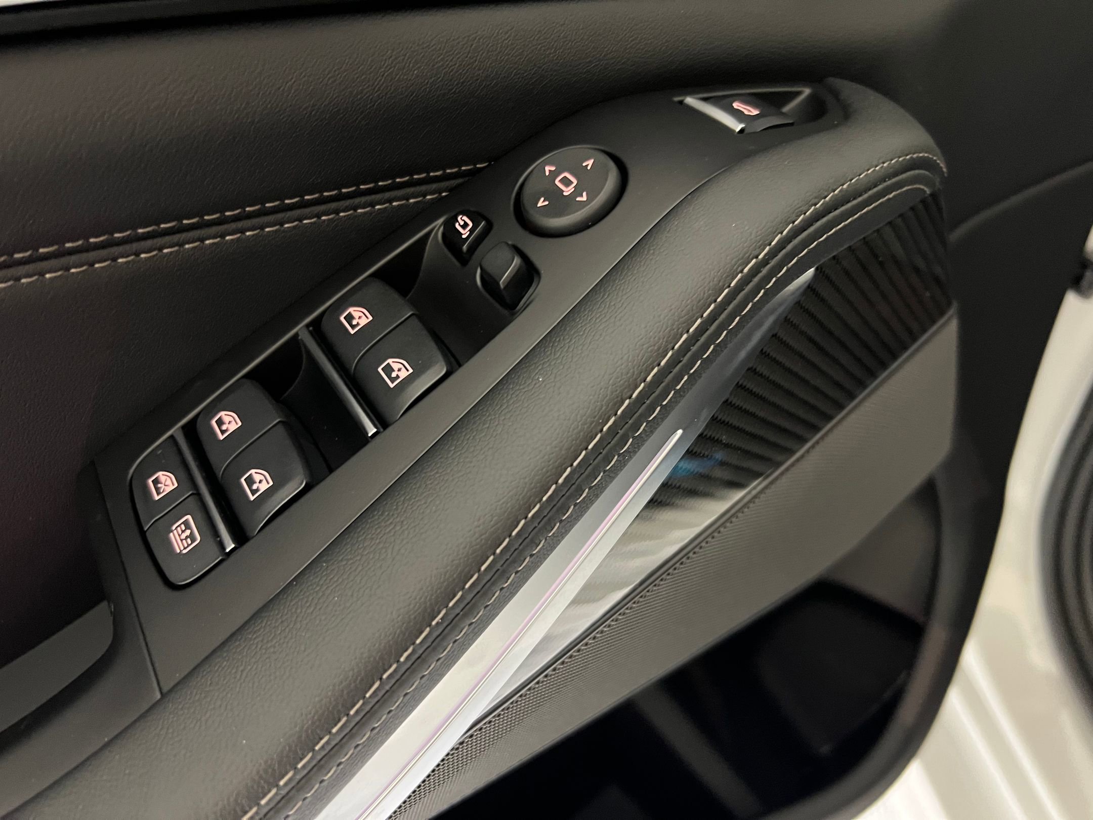 New 2026 BMW X7 M60i image 24