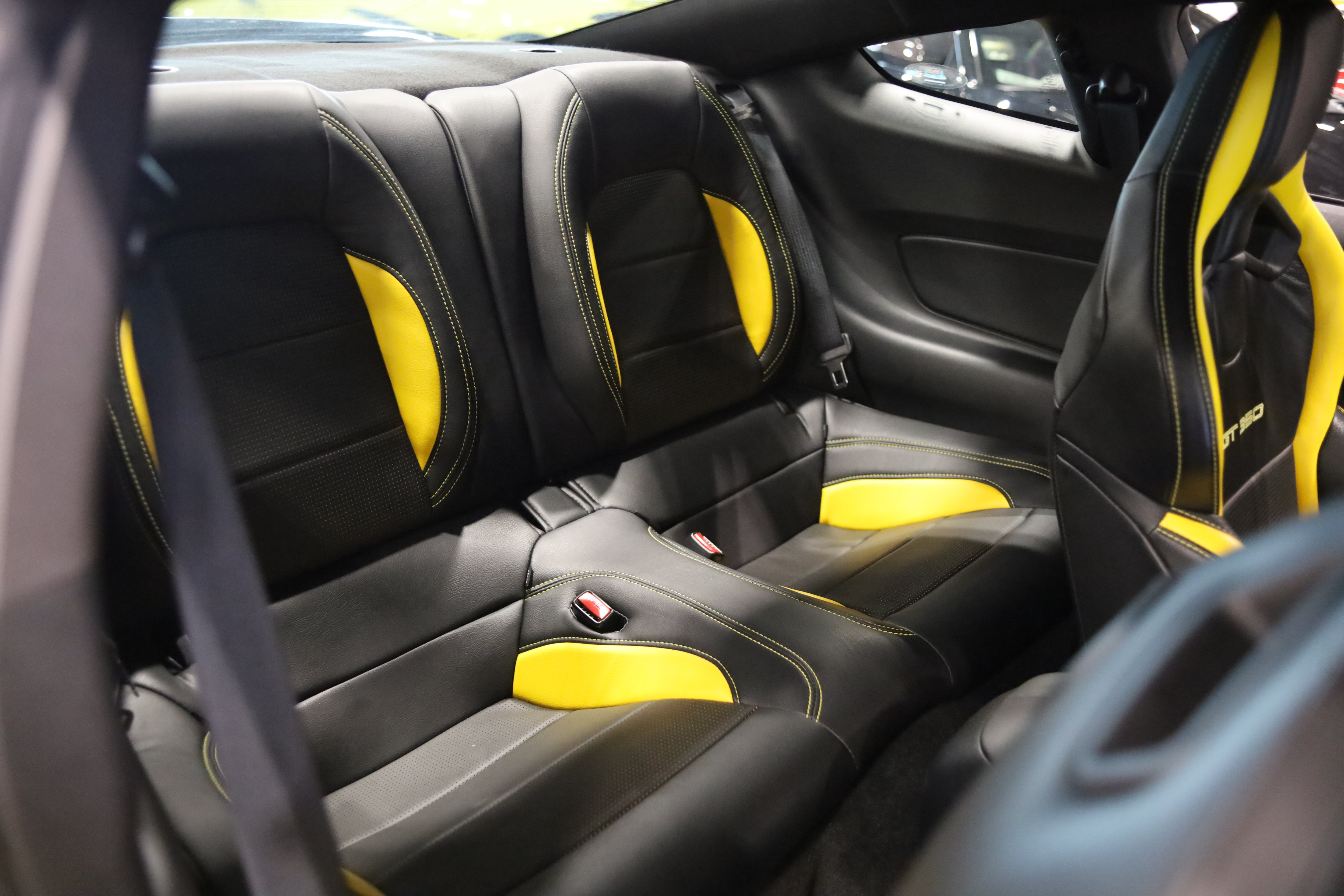 Used 2017 Ford Mustang Shelby GT350 w/ Electronics Package RWD image 36