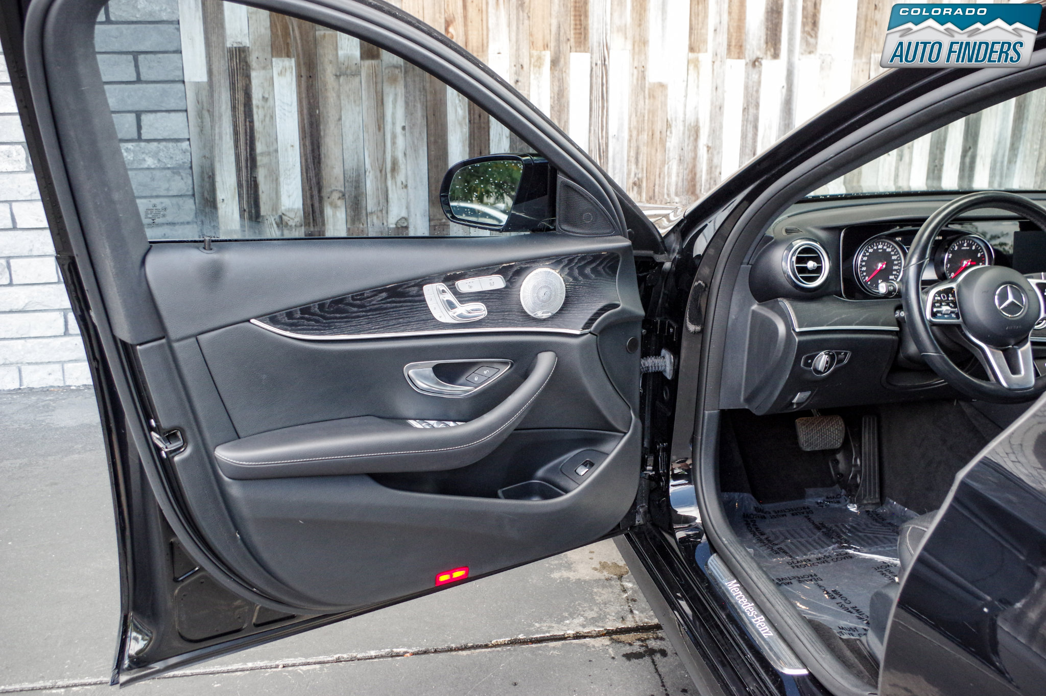 Used 2019 Mercedes-Benz E 300 4MATIC image 10