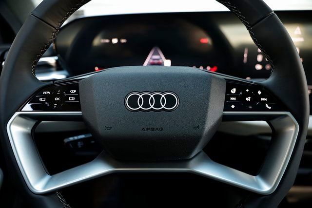 New 2026 Audi A6 Premium Plus AWD/4WD image 32