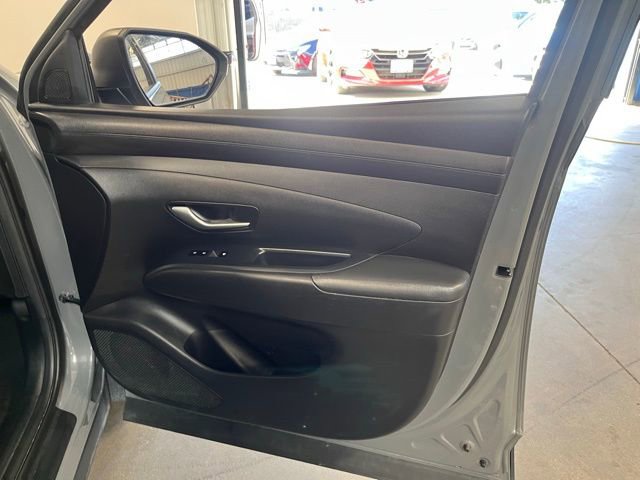 Used 2025 Hyundai Tucson SEL image 12