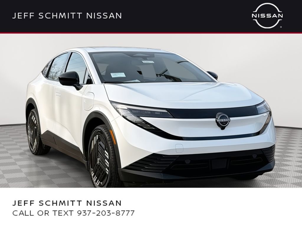 New 2026 Nissan Leaf w/ Illuminated Package