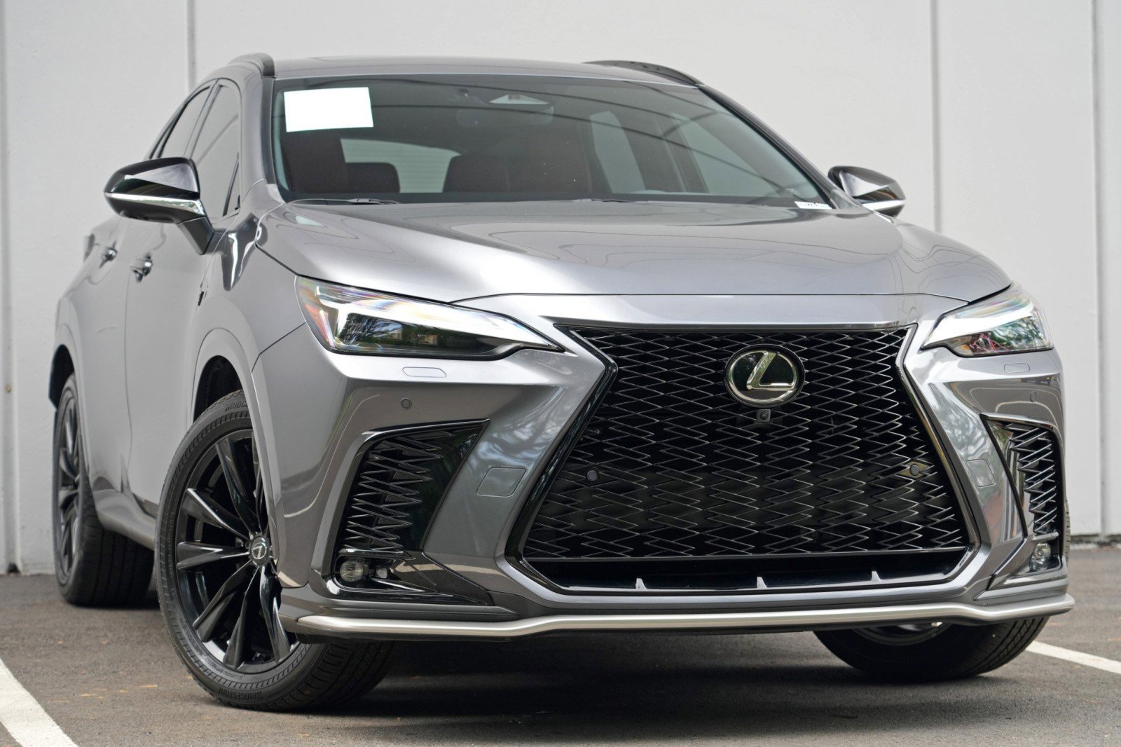 Used 2024 Lexus NX 450h+ F Sport w/ Vision Package AWD/4WD image 4