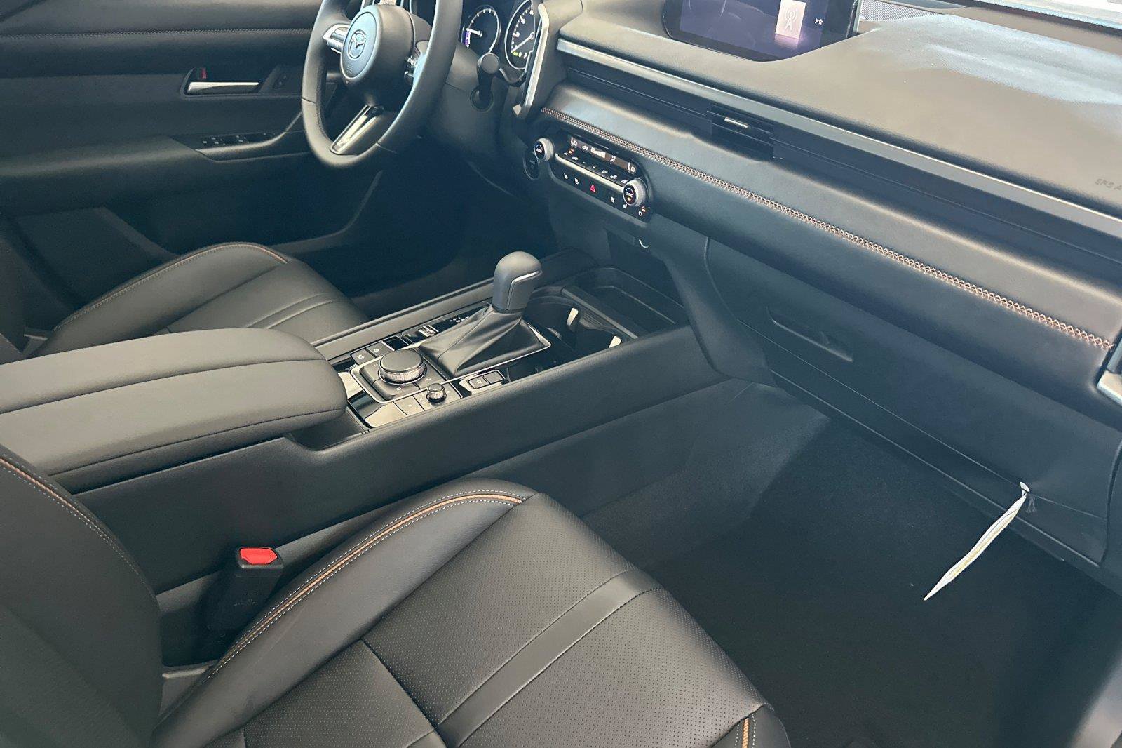 New 2026 MAZDA CX-50 AWD 2.5 Hybrid w/ Premium Pkg image 18