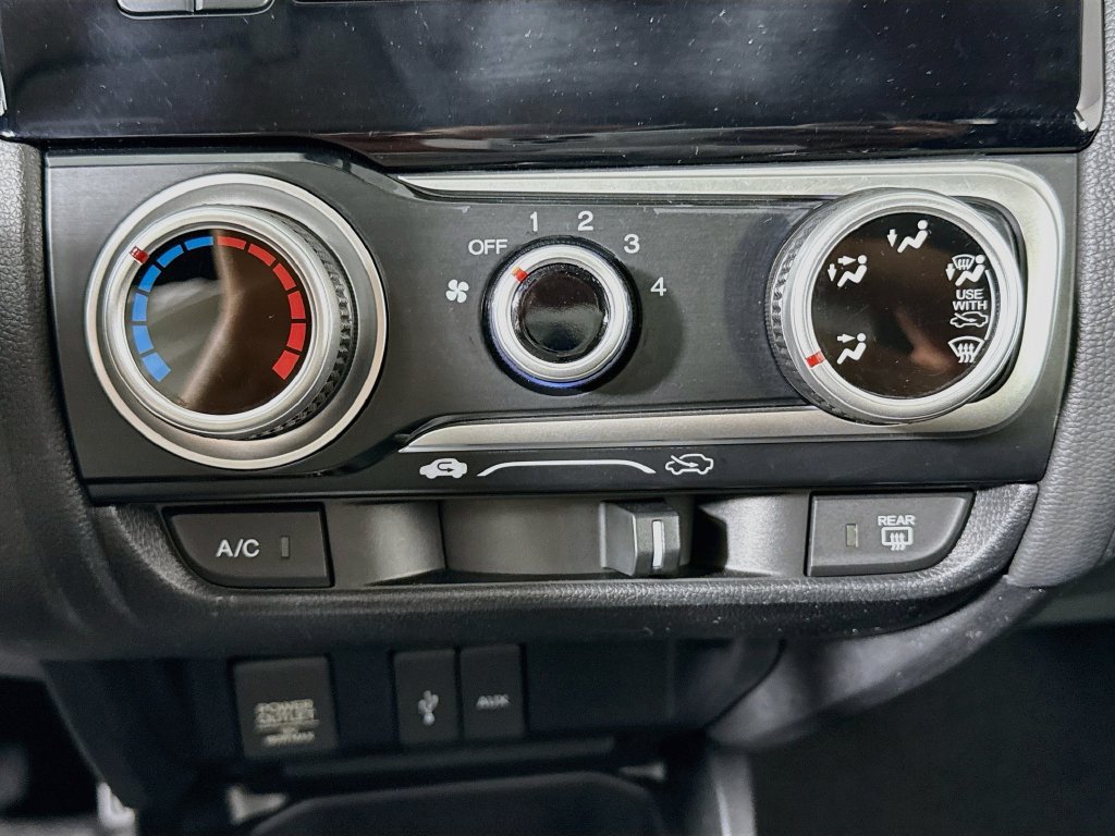 Used 2017 Honda Fit LX image 15