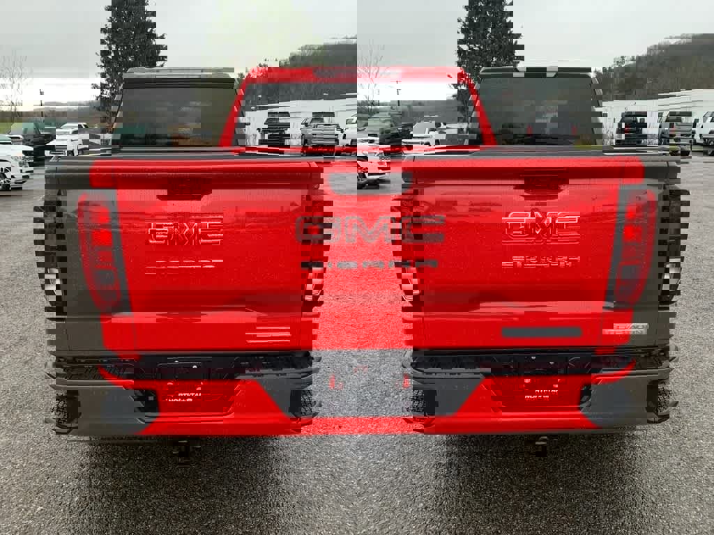 Used 2025 GMC Sierra 1500 Elevation image 4