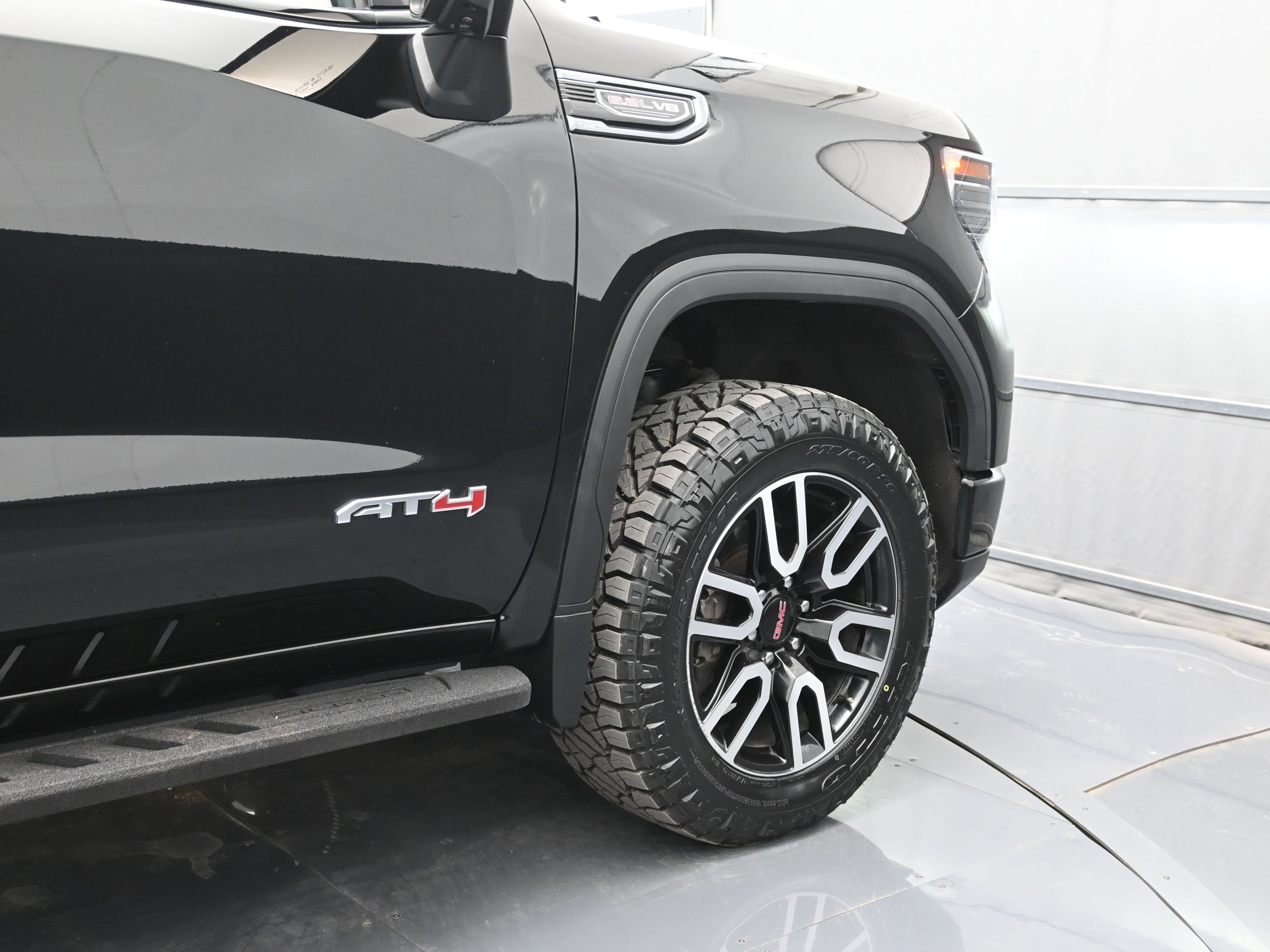 Used 2022 GMC Sierra 1500 AT4 w/ AT4 Premium Package image 46
