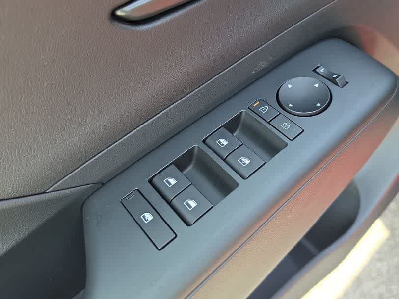 New 2027 Hyundai Kona SEL Sport FWD image 17