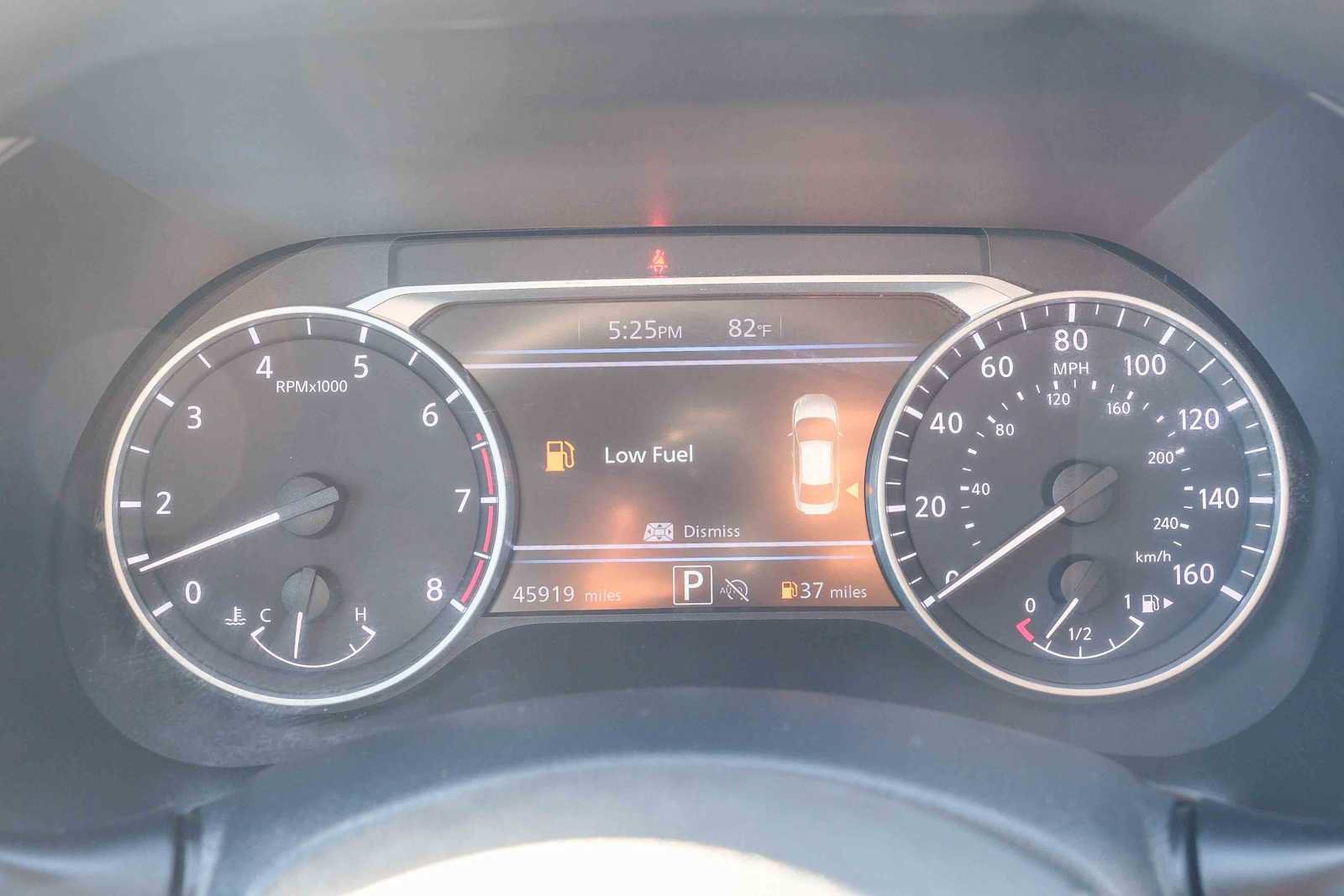 Used 2024 Nissan Sentra SV FWD image 24
