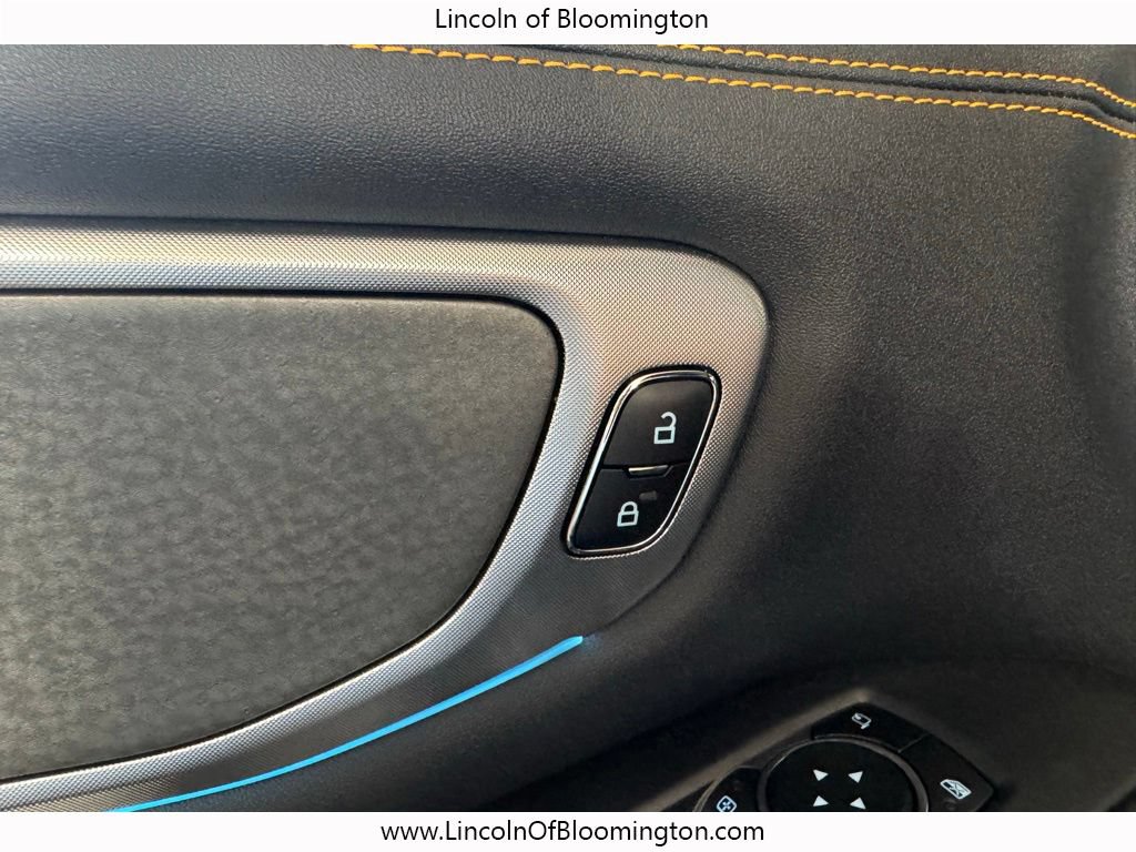 Used 2025 Ford Expedition Tremor AWD/4WD image 47