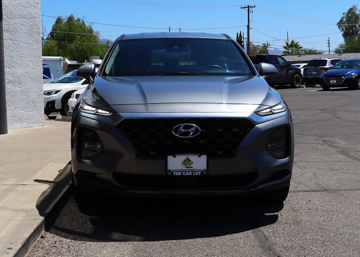 Used 2019 Hyundai Santa Fe SE AWD/4WD image 16