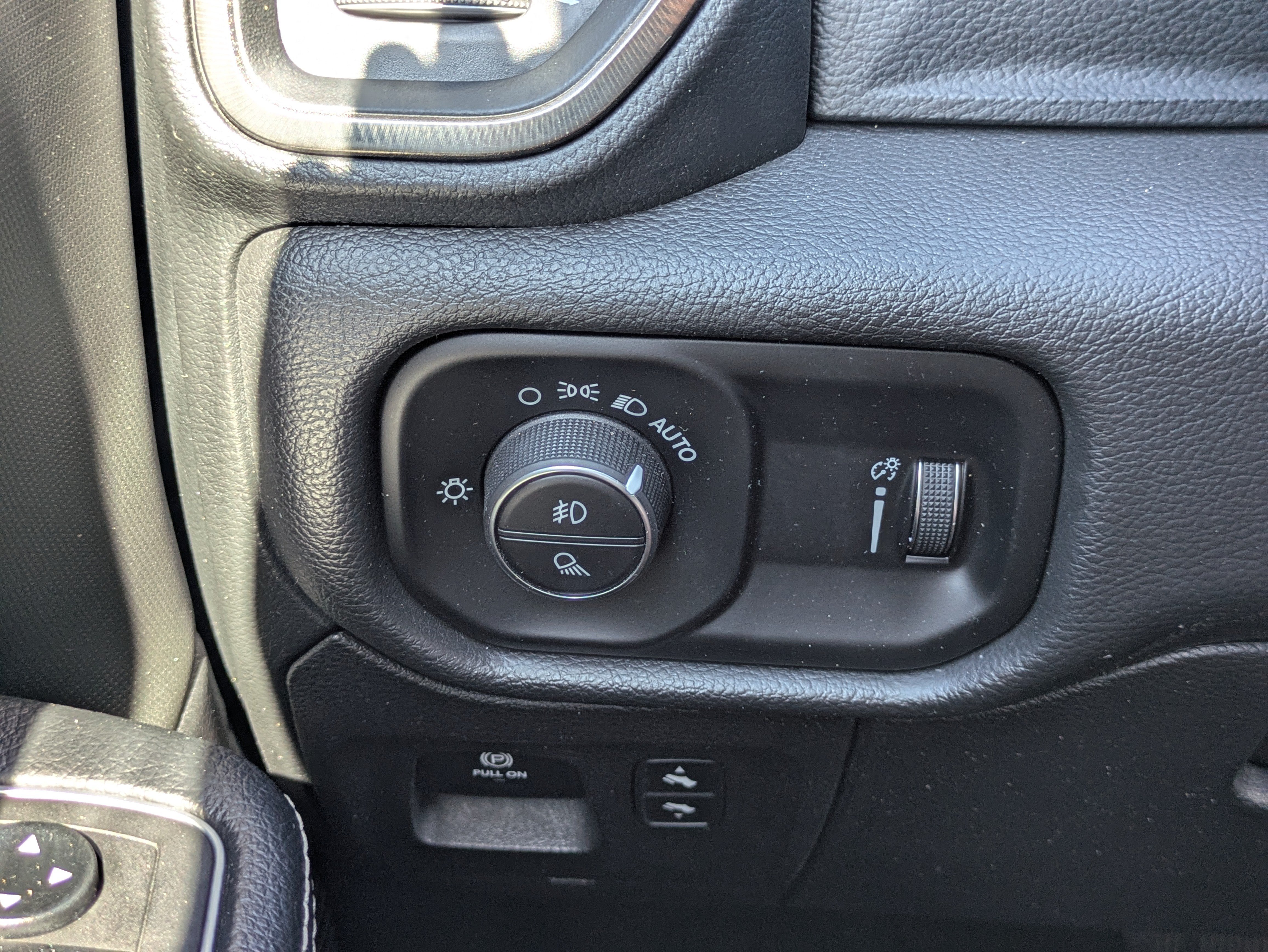 Used 2021 RAM 1500 Rebel w/ Rebel Level 1 Equipment Group AWD/4WD image 34