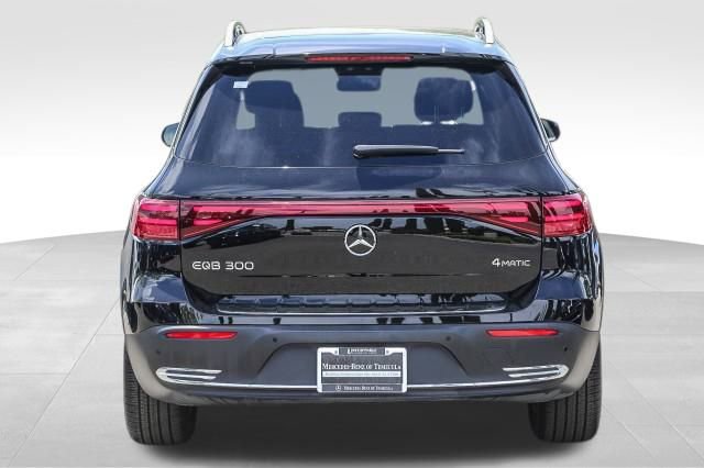Used 2024 Mercedes-Benz EQB 300 4MATIC image 6