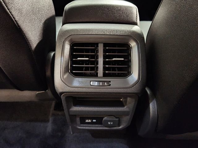 Used 2020 Volkswagen Tiguan SEL AWD/4WD image 32