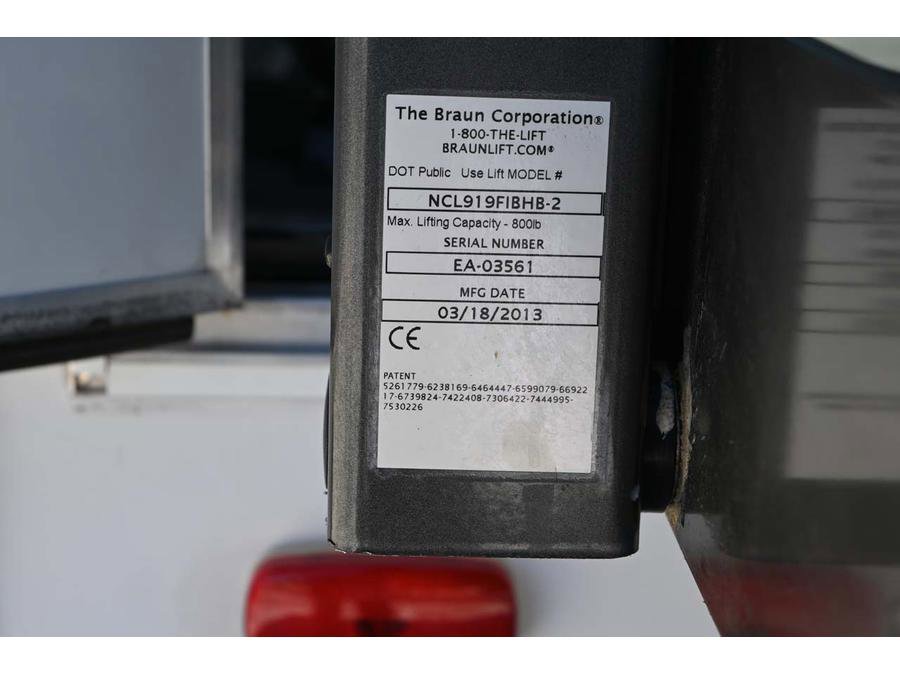 Used 2012 Ford E-350 and Econoline 350 Super Duty w/ Shuttle Bus Prep Pkg RWD image 20