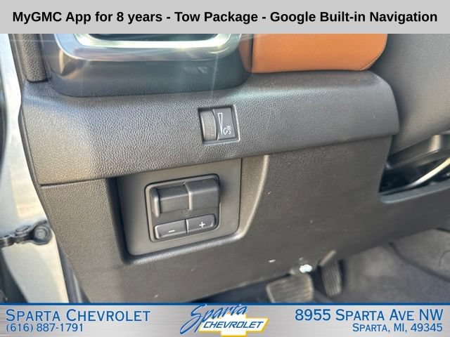 Used 2025 GMC Canyon AT4 AWD/4WD image 18
