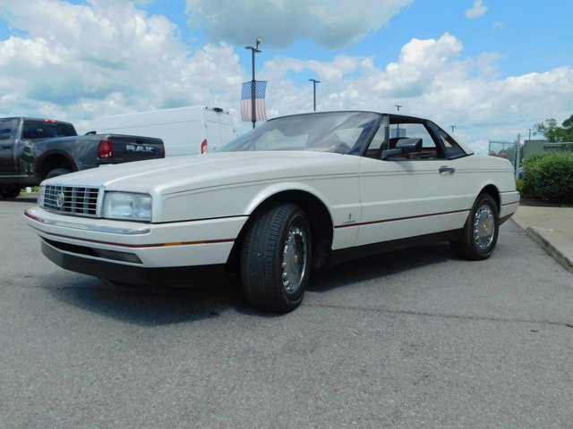 Used 1987 Cadillac Allante image 4