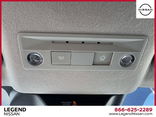 Certified 2025 Nissan Kicks SV AWD/4WD image 30