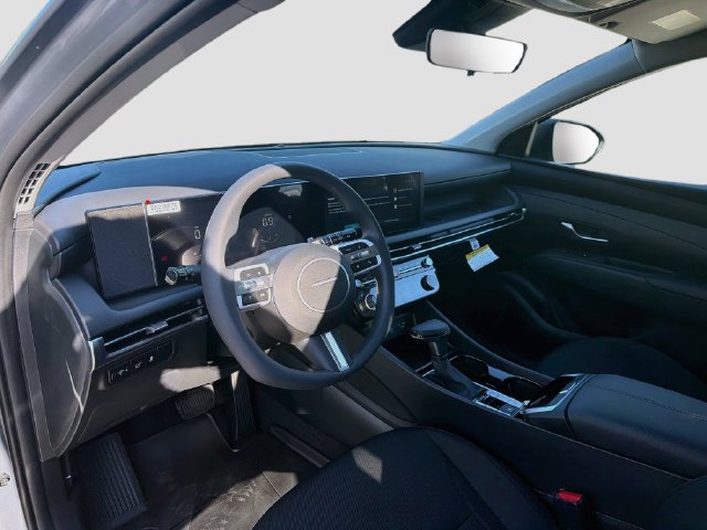 New 2026 Hyundai Tucson SEL Plus FWD image 9