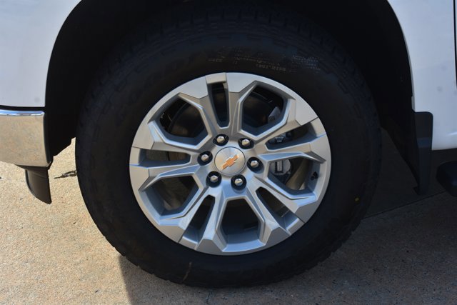 New 2026 Chevrolet Silverado 1500 LTZ w/ LTZ Premium Package image 11