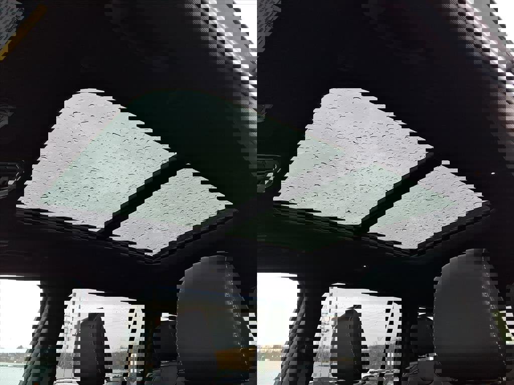 New 2025 Jeep Grand Cherokee L Limited image 9