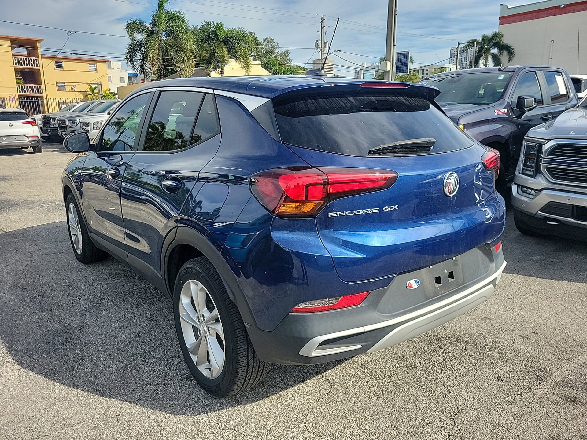 Used 2023 Buick Encore GX Preferred w/ Cold Weather Comfort Package image 40