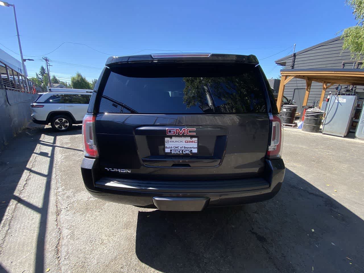 Used 2018 GMC Yukon SLT w/ Open Road Package AWD/4WD image 5
