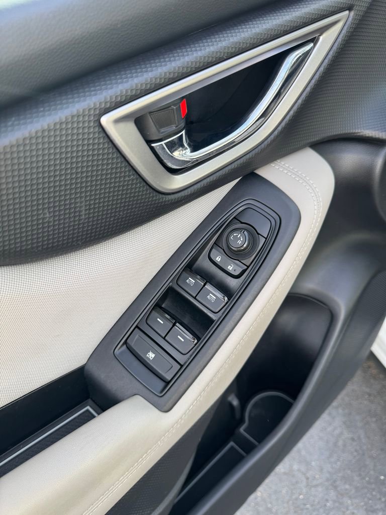 Used 2021 Subaru Forester Premium image 11