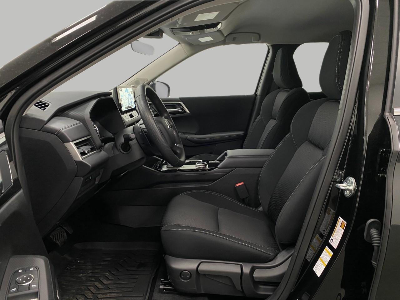 New 2026 Mitsubishi Outlander ES image 30