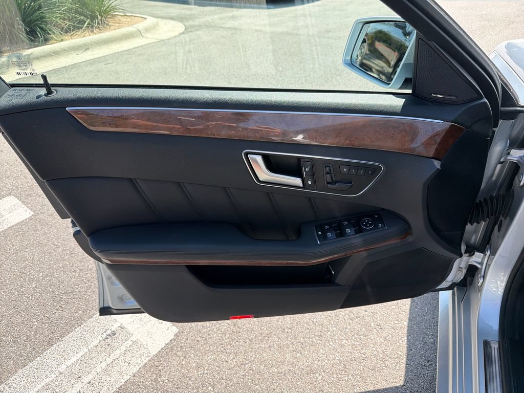 Used 2013 Mercedes-Benz E 350 4MATIC Sedan image 15