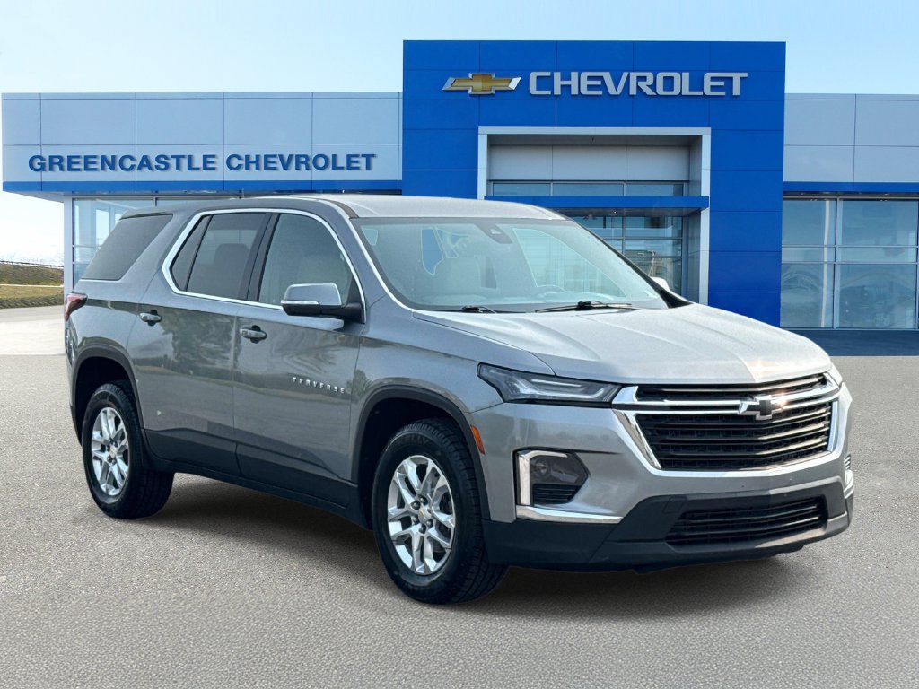 Used 2023 Chevrolet Traverse LS w/ Safety Package AWD/4WD image 1